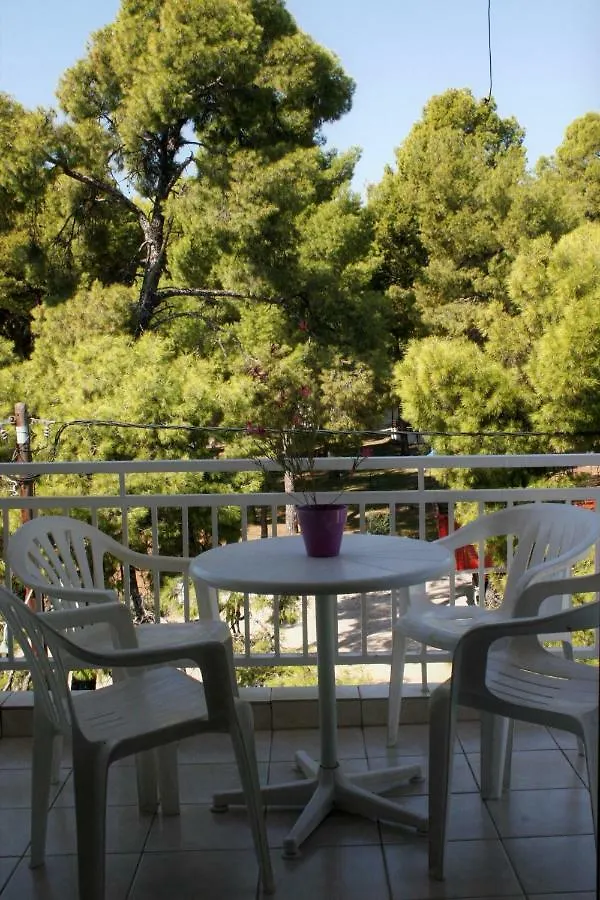 Cosy Apartment By The Sea Metamorfosi  Greece